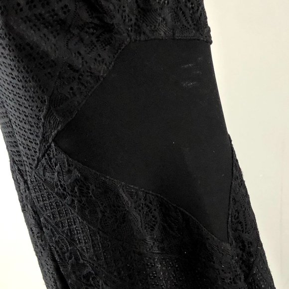 GUESS Black Textured Stretch Cocktail Dress - Picture 12 of 12